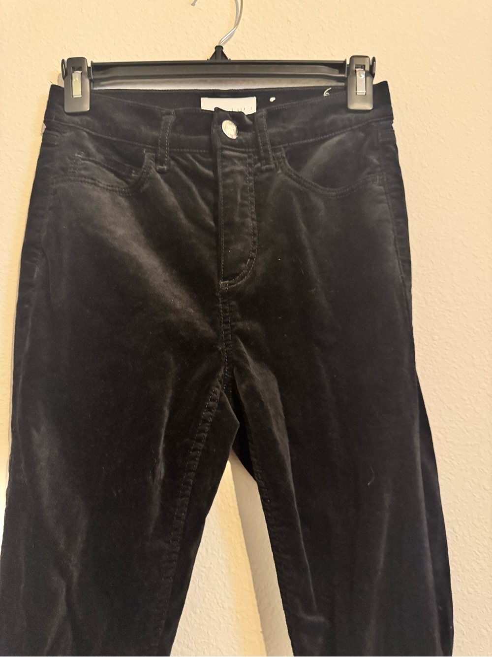 Loft size 0/25 Women's Black Velvet Jeans - Classic High-Rise Straight Leg